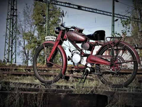 Tendances minimalistes dans le design moto